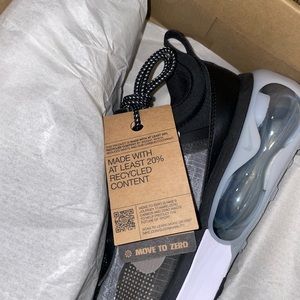 Nike Women’s Max 2021 (Womens) Size 11 wmn, 9.5 mens